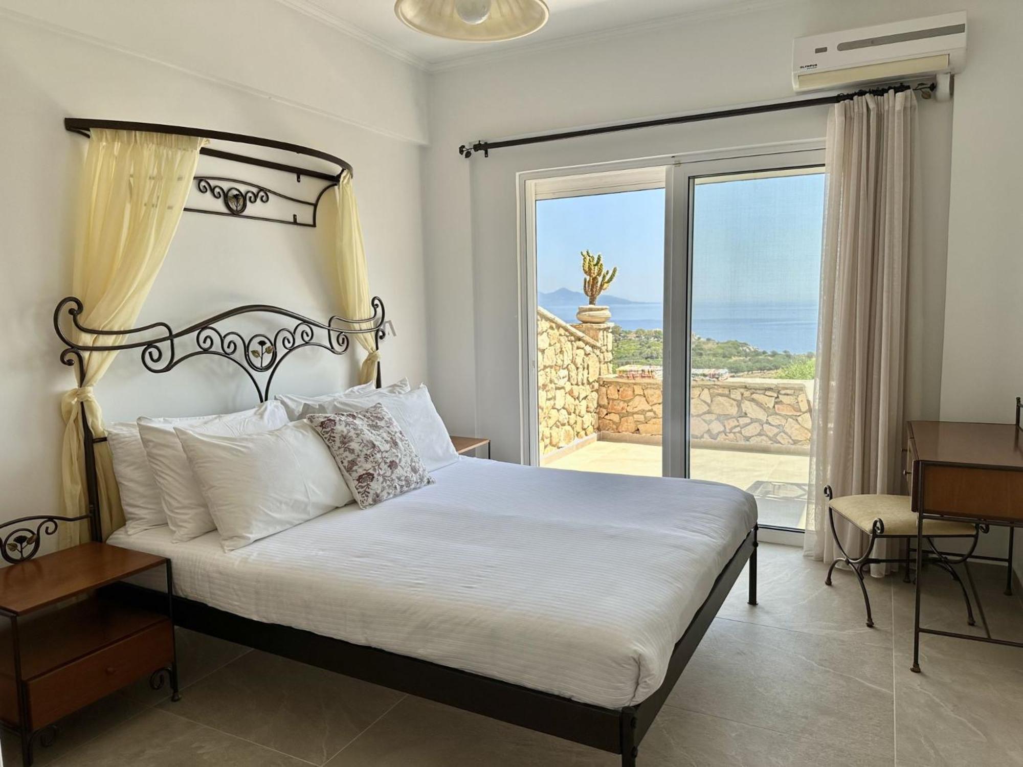 Lithies Sea View Boutique Hotel Koríthion Zewnętrze zdjęcie